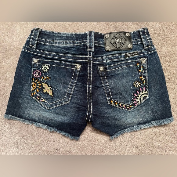 Miss Me Blue Jean Shorts with Embroidery - Picture 2 of 4